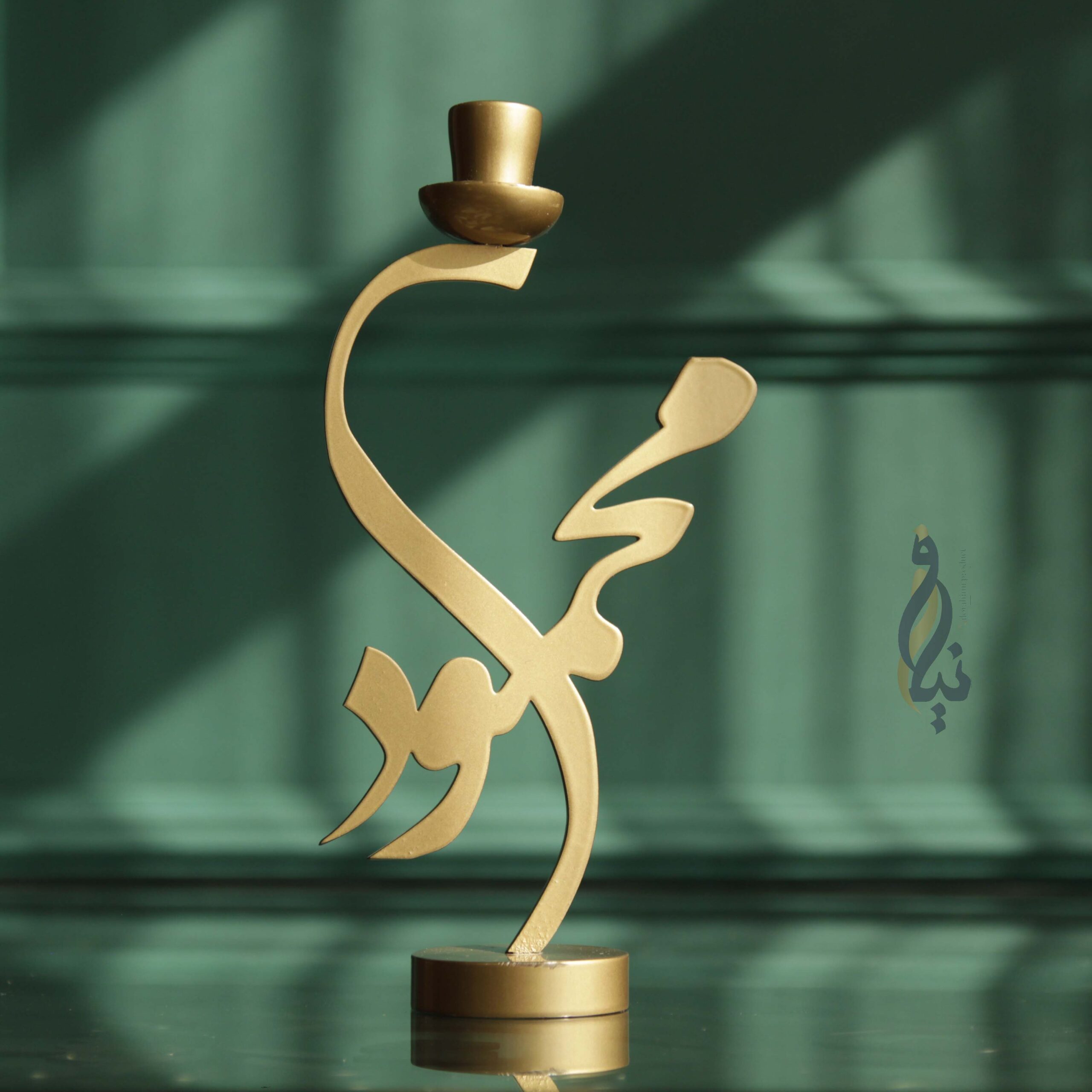 شمعدان تک شعله اسم طرح محمود